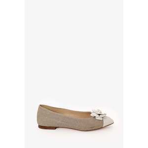 Pre-Loved Chanel™ Beige/White Camellia Flower Ballet Flats size 36.5